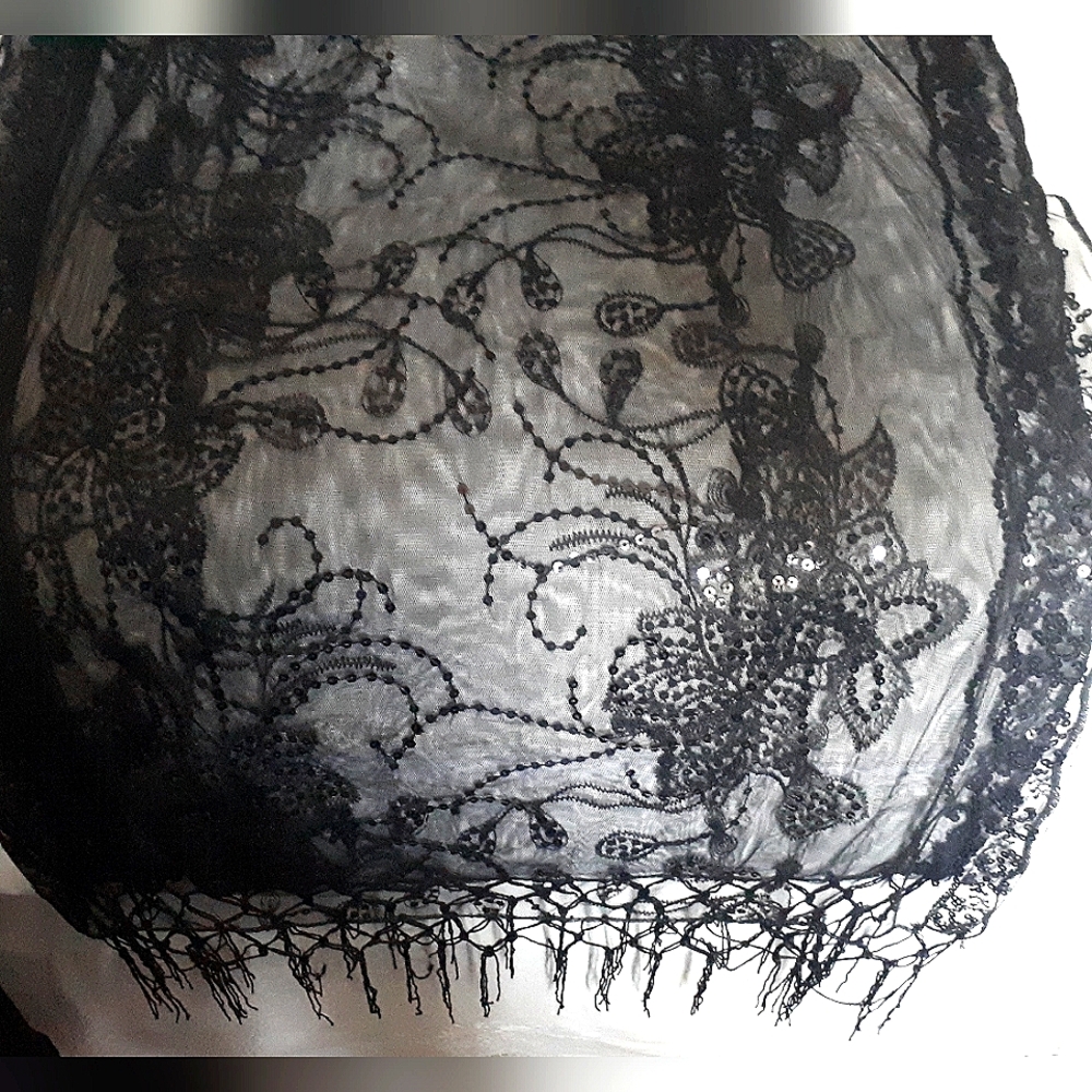 Elegant Black Lace Shawl